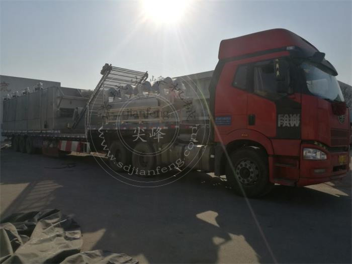 林西縣新林鎮(zhèn)脫水中草藥加工設備發(fā)貨