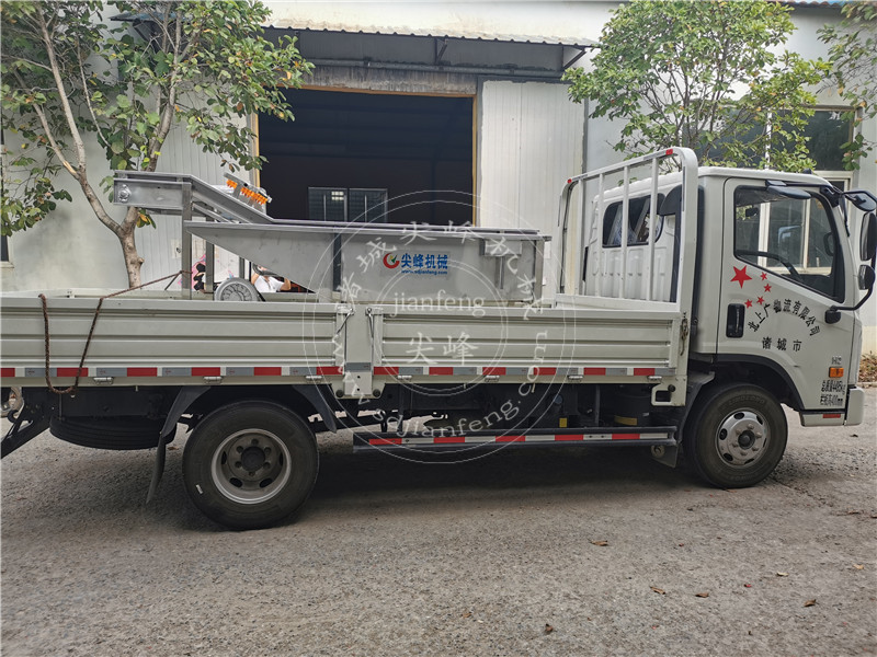 小型氣泡清洗機發(fā)貨