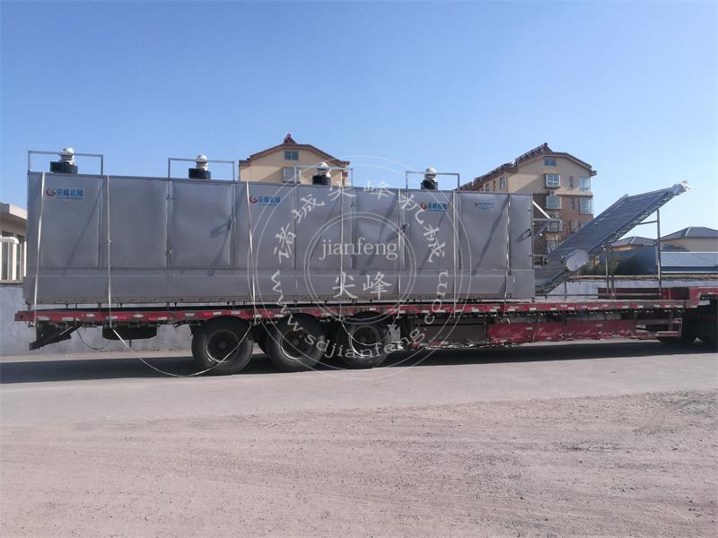 大型中草藥烘干機發(fā)貨